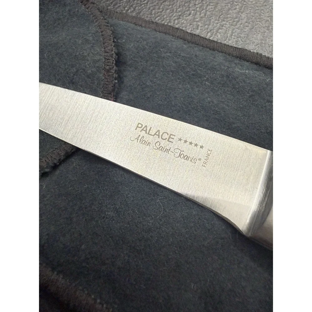 Alain Saint-1Piece Palace Five Star Steak Knives with Black Handles